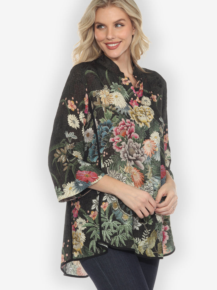 Vintage Flowers in Black Tummy Tuck Shirt