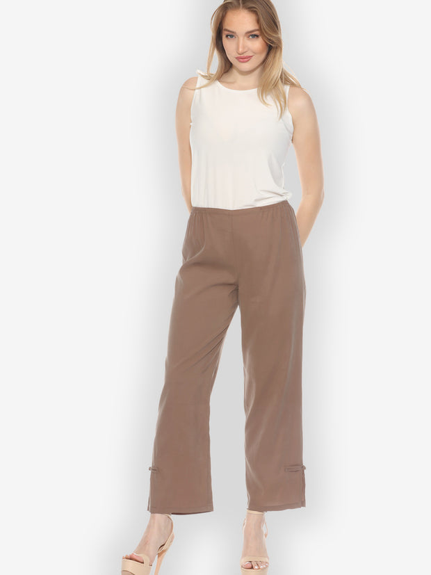 Solid Viscose Pant in Light Brown