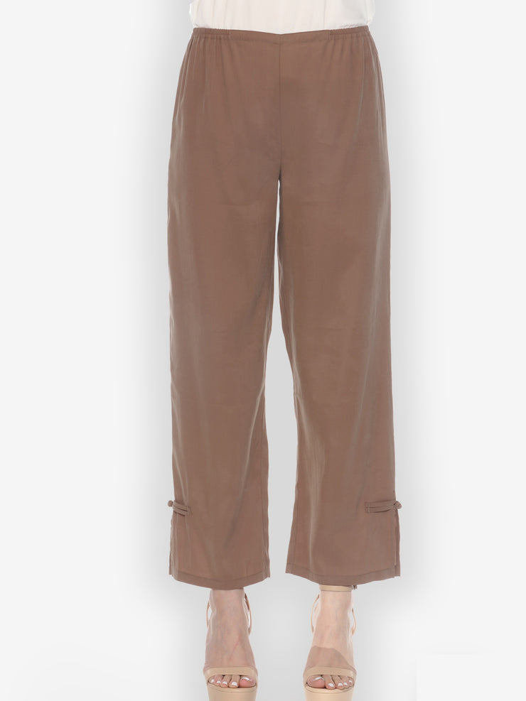 Solid Viscose Pant in Light Brown